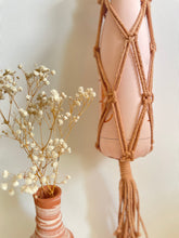 Load image into Gallery viewer, Macrame bottle carrier bag
